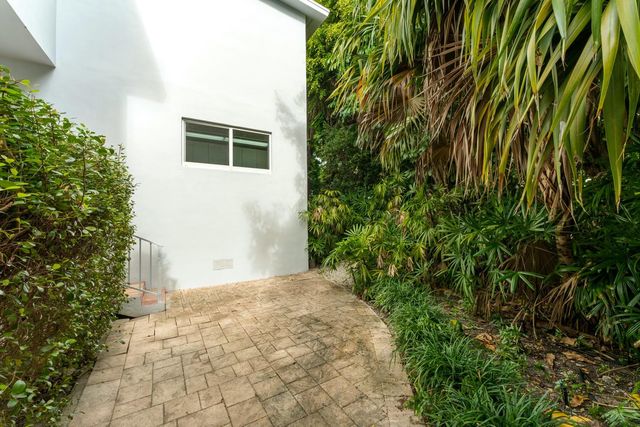 33 Pen Key Drive, Upper Matecumbe Key Islamorada, FL 33036