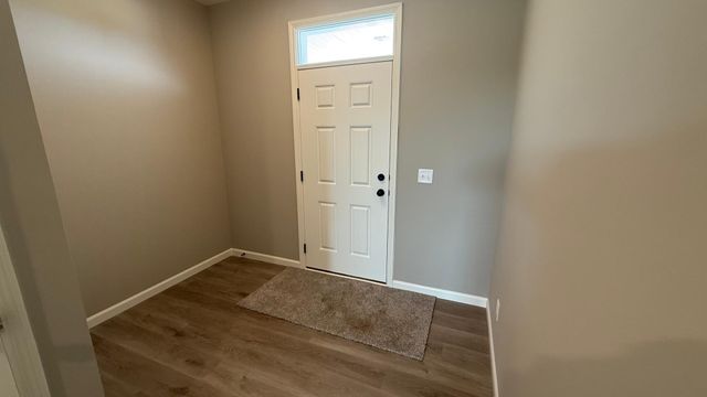 1653 191nd Avenue NE, East Bethel, MN 55011