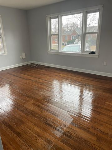 2518 Chatham ST, Roanoke, VA 24012