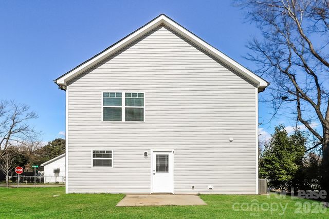 714 E Georgia Avenue, Bessemer City, NC 28016