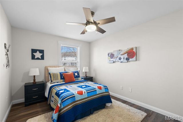 21 Spinning Wheel Lane, St Charles, MO 63368