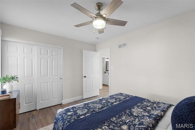 21 Spinning Wheel Lane, St Charles, MO 63368