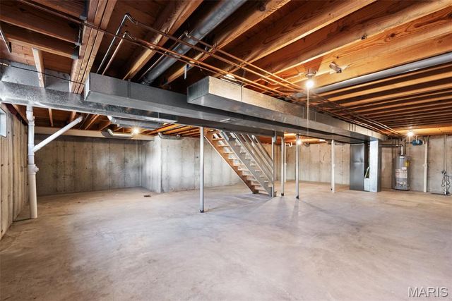 21 Spinning Wheel Lane, St Charles, MO 63368