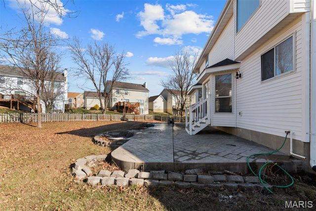 21 Spinning Wheel Lane, St Charles, MO 63368