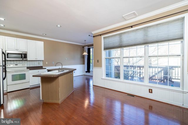 337 ROCKMEADE DR, Wilmington, DE 19810