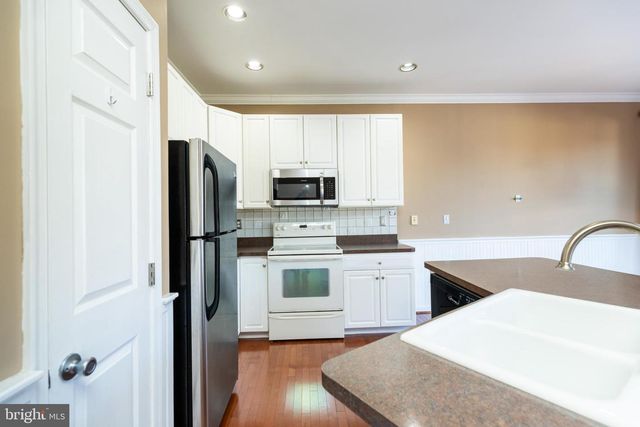 337 ROCKMEADE DR, Wilmington, DE 19810