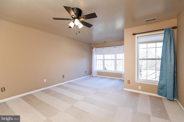 337 ROCKMEADE DR, Wilmington, DE 19810