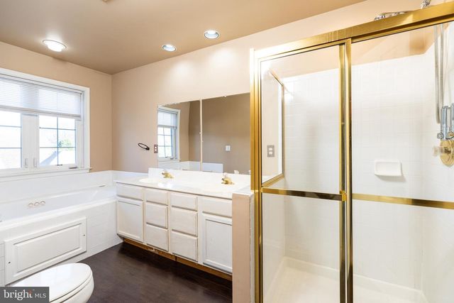 337 ROCKMEADE DR, Wilmington, DE 19810