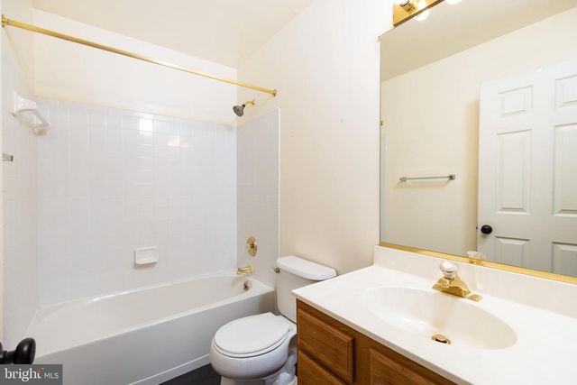 337 ROCKMEADE DR, Wilmington, DE 19810