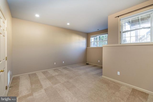 337 ROCKMEADE DR, Wilmington, DE 19810