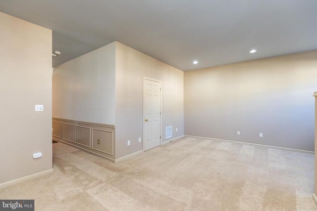 337 ROCKMEADE DR, Wilmington, DE 19810