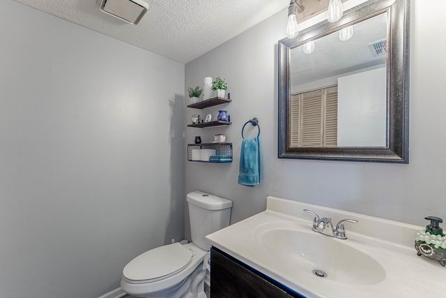 664 Wedgewood Drive, Hanover Park, IL 60133