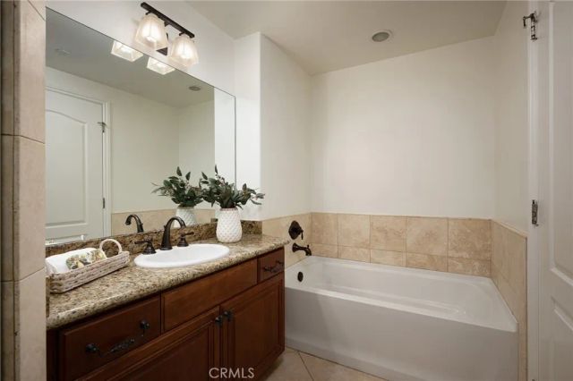 901 Deep Valley Drive 302, Rolling Hills Estates, CA 90274
