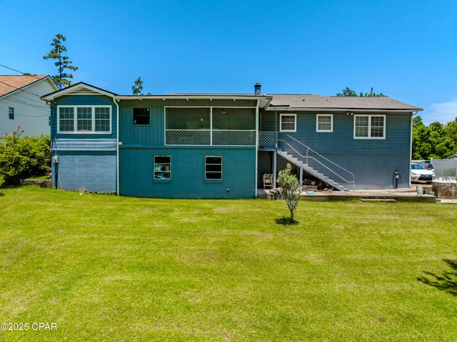 1016 Morgan Avenue, Chattahoochee, FL 32324