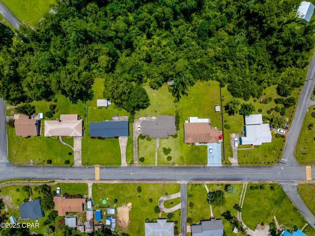 1016 Morgan Avenue, Chattahoochee, FL 32324