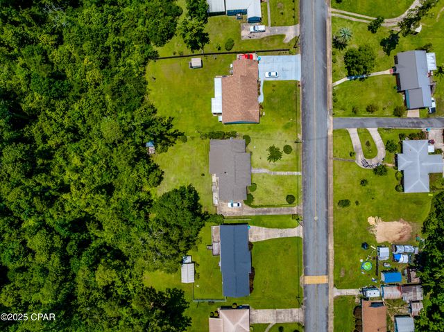 1016 Morgan Avenue, Chattahoochee, FL 32324