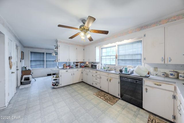 1016 Morgan Avenue, Chattahoochee, FL 32324