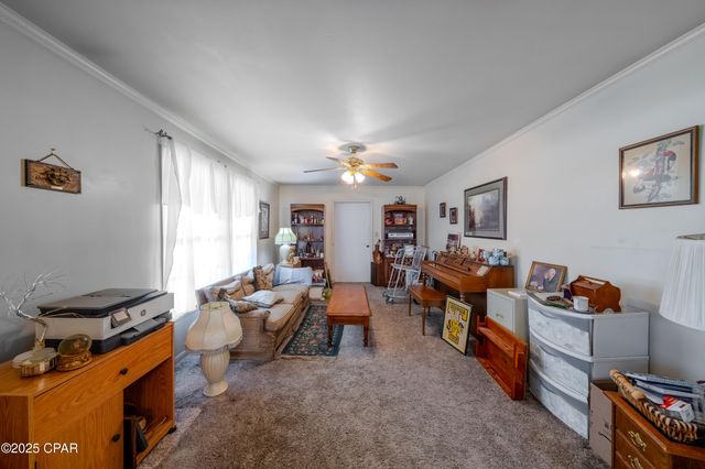 1016 Morgan Avenue, Chattahoochee, FL 32324