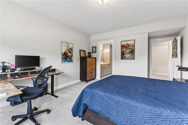 8695 NW 74th Street, Kansas City, MO 64152