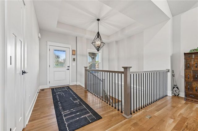 8695 NW 74th Street, Kansas City, MO 64152