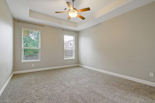 3556 Woods Estates Drive, Conroe, TX 77304