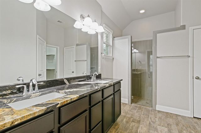 3556 Woods Estates Drive, Conroe, TX 77304