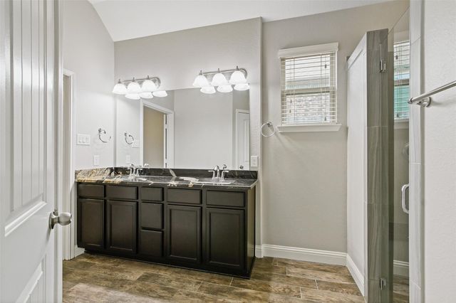 3556 Woods Estates Drive, Conroe, TX 77304