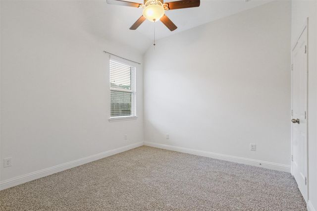 3556 Woods Estates Drive, Conroe, TX 77304