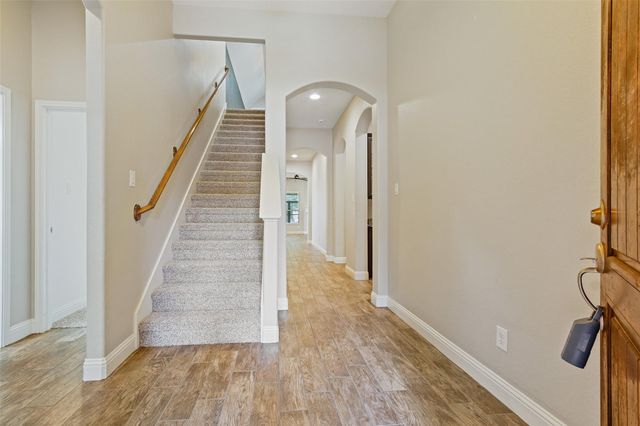 3556 Woods Estates Drive, Conroe, TX 77304