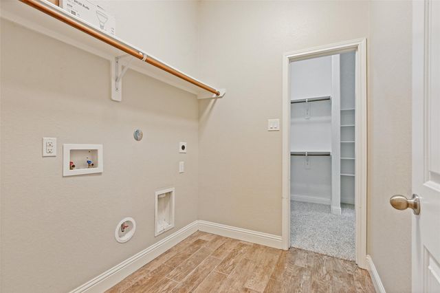 3556 Woods Estates Drive, Conroe, TX 77304