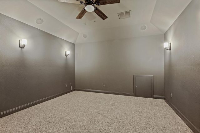 3556 Woods Estates Drive, Conroe, TX 77304