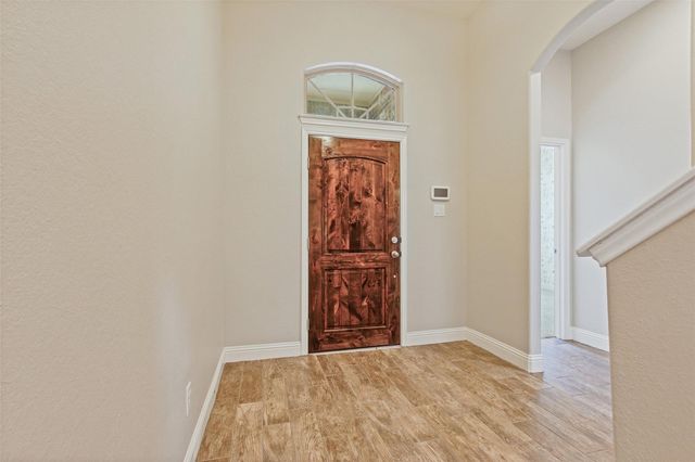 3556 Woods Estates Drive, Conroe, TX 77304