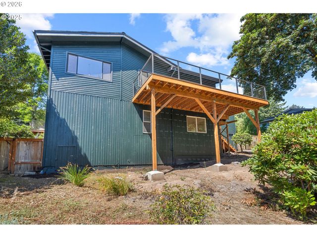 2 FALSTAFF St, Lake Oswego, OR 97035