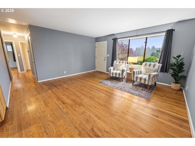 154 LEXINGTON Pl, Astoria, OR 97103