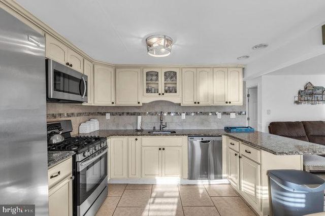 5 E VIRGINIA AVE, Long Beach Township, NJ 08008