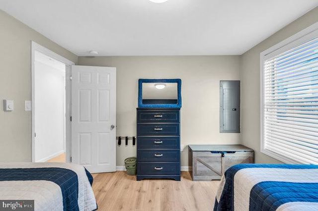 5 E VIRGINIA AVE, Long Beach Township, NJ 08008