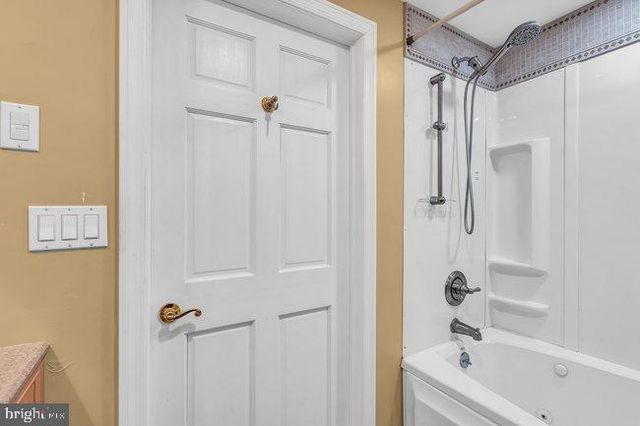 5 E VIRGINIA AVE, Long Beach Township, NJ 08008