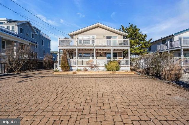 5 E VIRGINIA AVE, Long Beach Township, NJ 08008