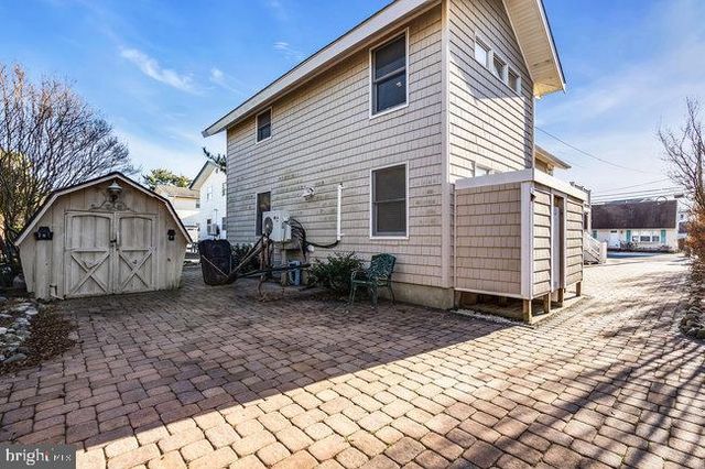 5 E VIRGINIA AVE, Long Beach Township, NJ 08008