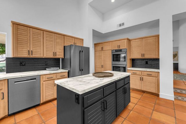 55015 Riviera, La Quinta, CA 92253