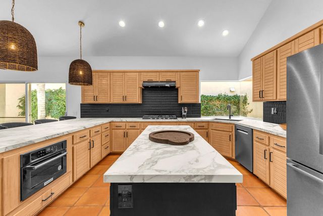 55015 Riviera, La Quinta, CA 92253