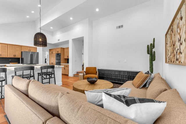 55015 Riviera, La Quinta, CA 92253