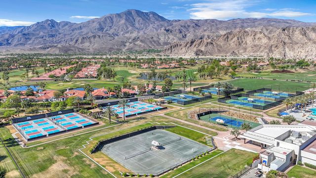 55015 Riviera, La Quinta, CA 92253