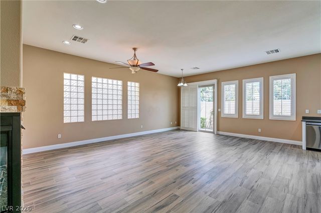 9180 Worsley Park Place, Las Vegas, NV 89145