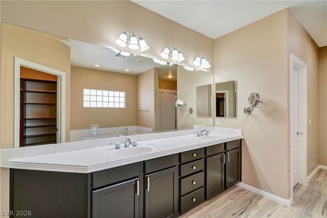 9180 Worsley Park Place, Las Vegas, NV 89145
