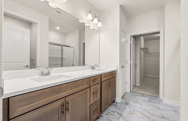 5 Peters Farm Way 311, Westborough, MA 01581
