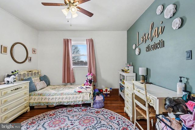 1656 MAIN ST, Mechanicsburg, PA 17055