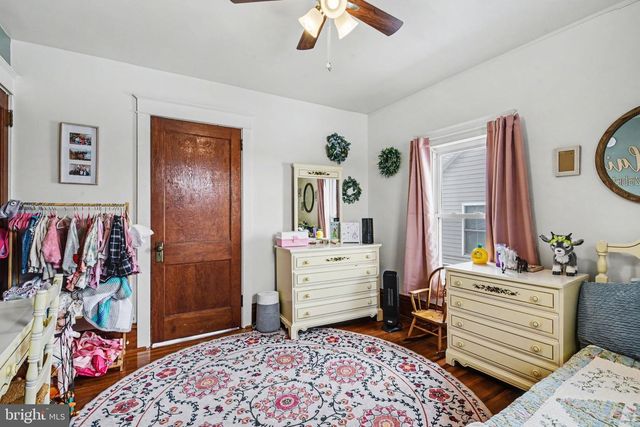 1656 MAIN ST, Mechanicsburg, PA 17055