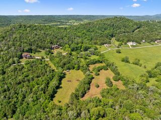 180 Lake Hollow, Woodbury, TN 37190