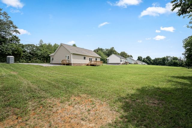 342 Underhill Rd, Mcminnville, TN 37110
